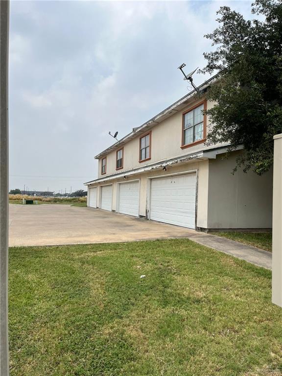 211 Baltic Ave in Edinburg, TX - Building Photo - Building Photo
