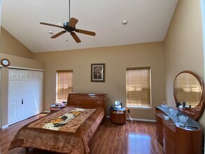725 Dell Ct in Southampton, PA - Building Photo - Building Photo