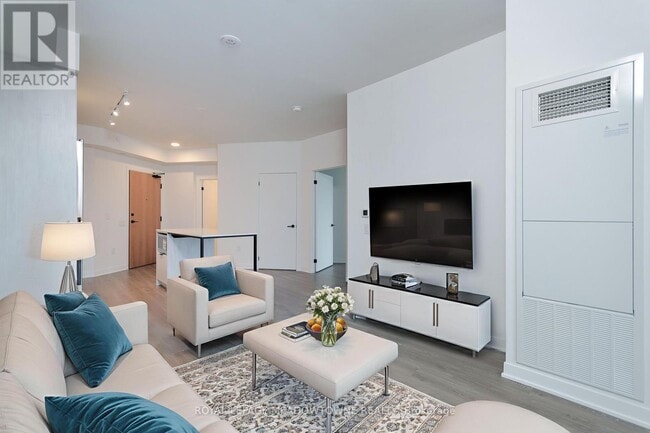 property at 2495 Eglinton Ave W