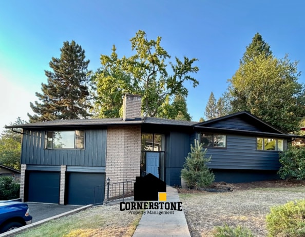 property at 225 Coachman Dr