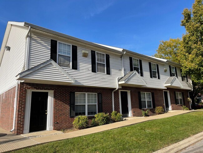property at 224 S Chauncey Ave