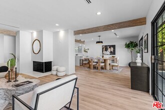 16517 Hartsook St in Los Angeles, CA - Building Photo - Building Photo
