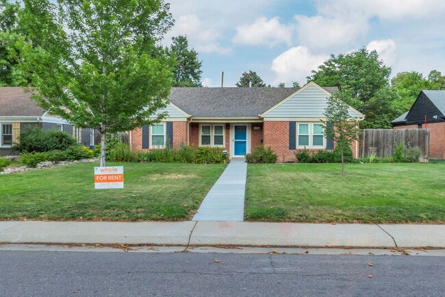 property at 1780 Roslyn St