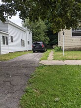 118 E Cayuga St in Oswego, NY - Building Photo - Building Photo