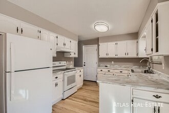 886 S 11th Ave in Brighton, CO - Building Photo - Building Photo