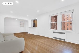7615 35th Ave in Queens, NY - Building Photo - Building Photo