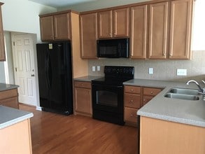 11318 Huntington Meadow Ln in Charlotte, NC - Building Photo - Building Photo