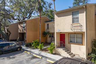 Uptown Townhomes in Lutz, FL - Building Photo - Building Photo