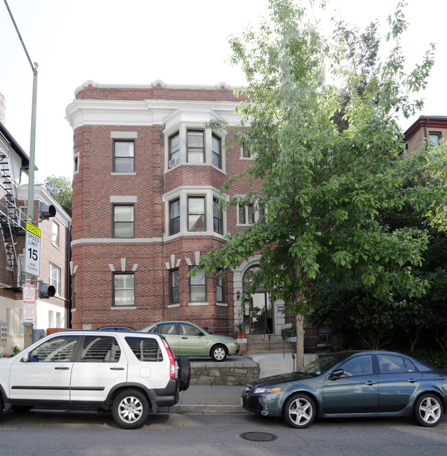 1921 19th St NW in Washington, DC - Building Photo - Building Photo