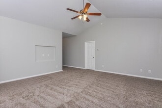 2202 King Malcolm Ln in Zebulon, NC - Building Photo - Building Photo