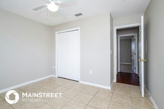 36 Bolton Ct in Kissimmee, FL - Foto de edificio - Building Photo