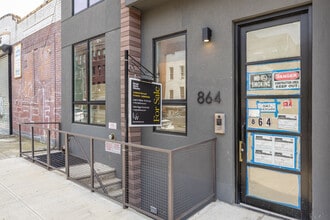 Madison Lofts in Brooklyn, NY - Foto de edificio - Building Photo