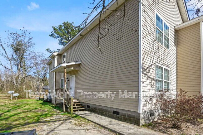 131 Boone St in Summerville, SC - Building Photo - Building Photo