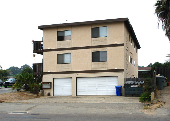 Park Place in Encinitas, CA - Building Photo - Building Photo