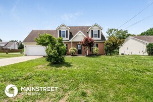 1366 Nicole Ln in La Vergne, TN - Building Photo