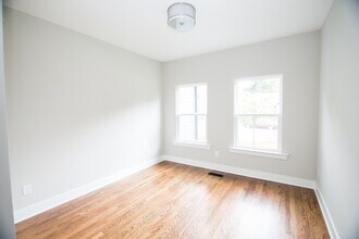 1822 10th Ave N in Nashville, TN - Building Photo - Building Photo