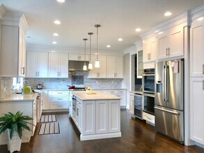 301 Linden St in Wellesley, MA - Building Photo - Building Photo