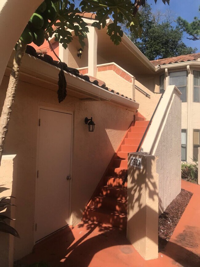 7523 Sugar Bend Dr in Orlando, FL - Building Photo - Building Photo