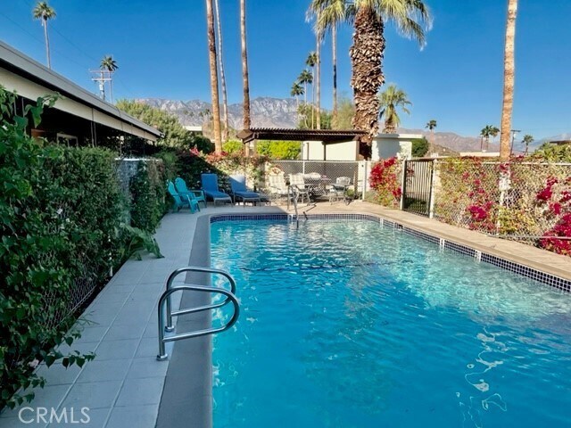 37111 Cathedral Canyon Dr-Unit -1 in Cathedral City, CA - Building Photo