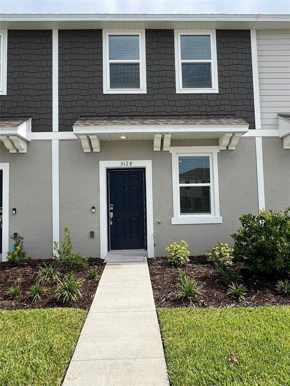 property at 3128 Skyline Lp