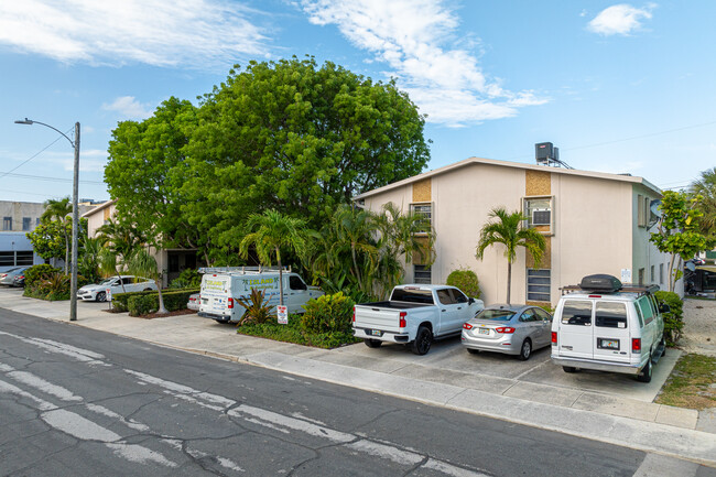 Townsite Apartments & Seventeen Condominiums