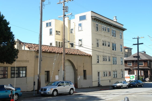 Helen Diller Anchor House in Berkeley, CA - Building Photo - Building Photo