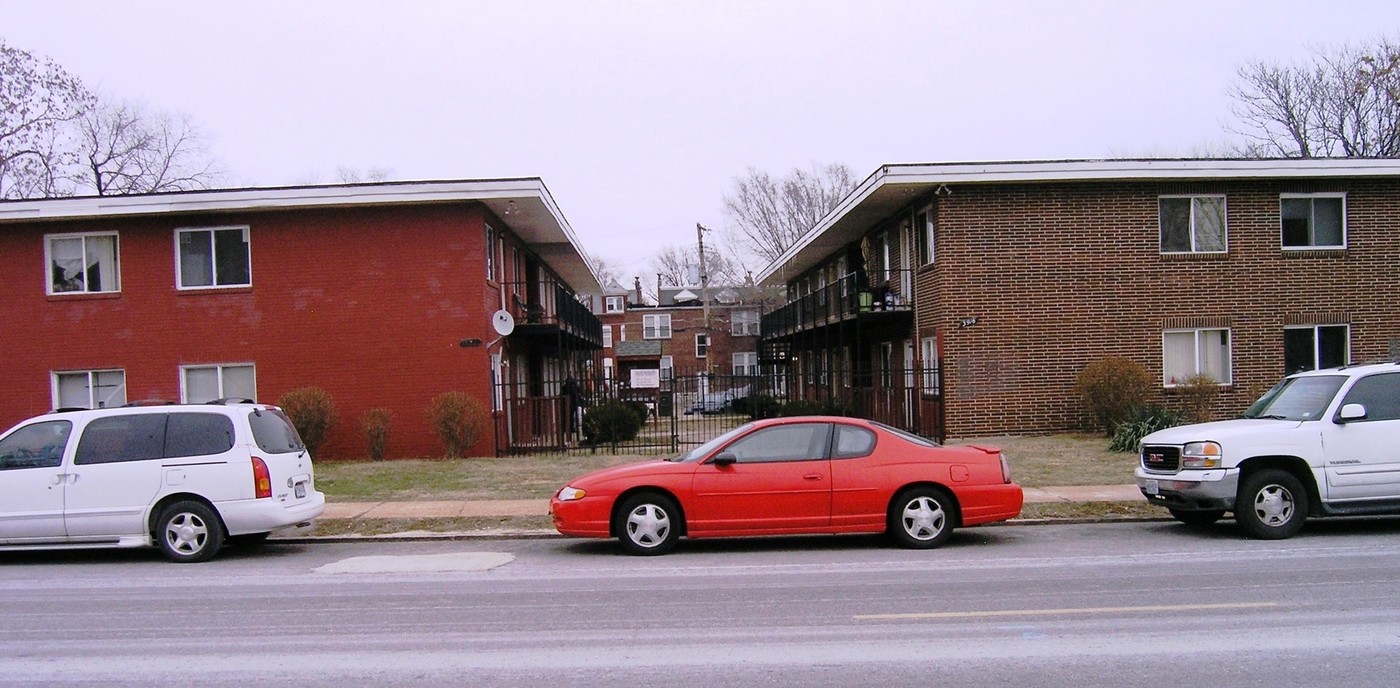 3916 N Florissant Ave in St. Louis, MO - Foto de edificio