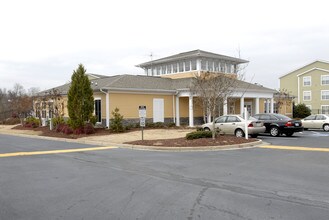 University Pointe in Macon, GA - Foto de edificio - Building Photo