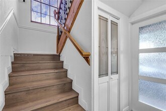 1541 E 6th Ct in Hialeah, FL - Building Photo - Building Photo