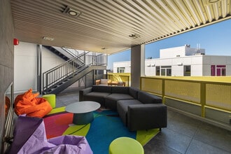 Hilite in Seattle, WA - Building Photo - Building Photo