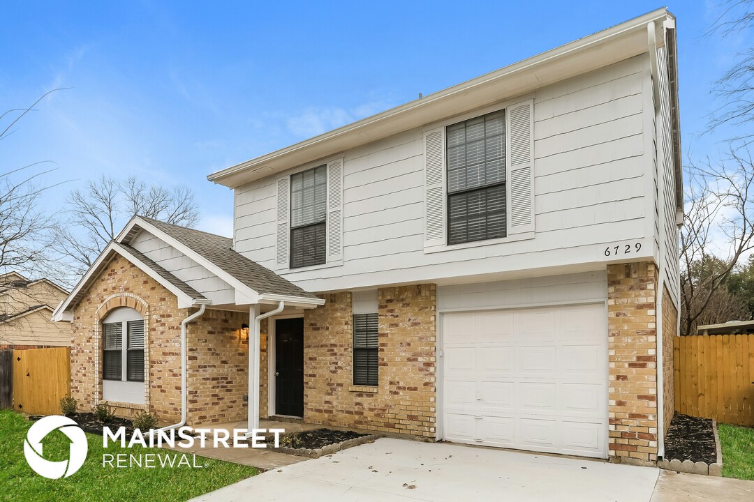 6729 Fire Hill Dr in Fort Worth, TX - Building Photo