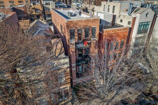2334 N Greenview Ave, Unit 1 in Chicago, IL - Building Photo