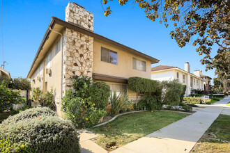 621 N Stoneman Ave in Alhambra, CA - Building Photo - Building Photo