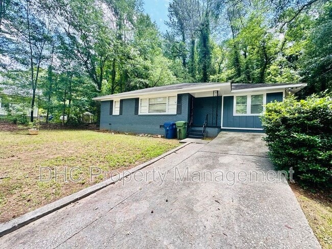 property at 3630 Boulder Park Dr SW