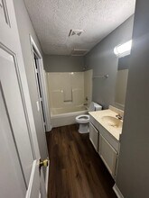 2907 Greenwood Ave in Louisville, KY - Building Photo - Building Photo