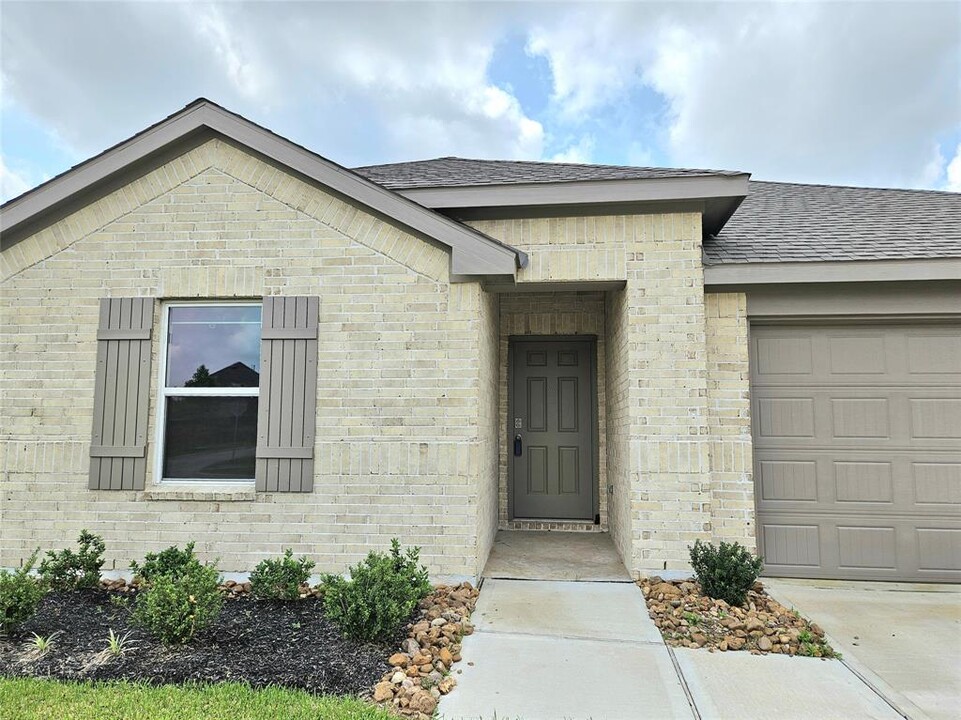 4901 Almond Ter Dr in Katy, TX - Building Photo