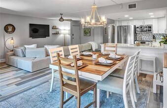 661 Poinsettia Ave in Clearwater, FL - Building Photo - Building Photo