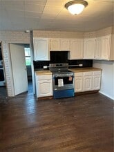 1 Lake Ct in Hopkinton, RI - Building Photo - Building Photo