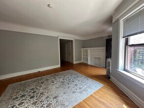 5117 S Kimbark Ave in Chicago, IL - Building Photo - Building Photo