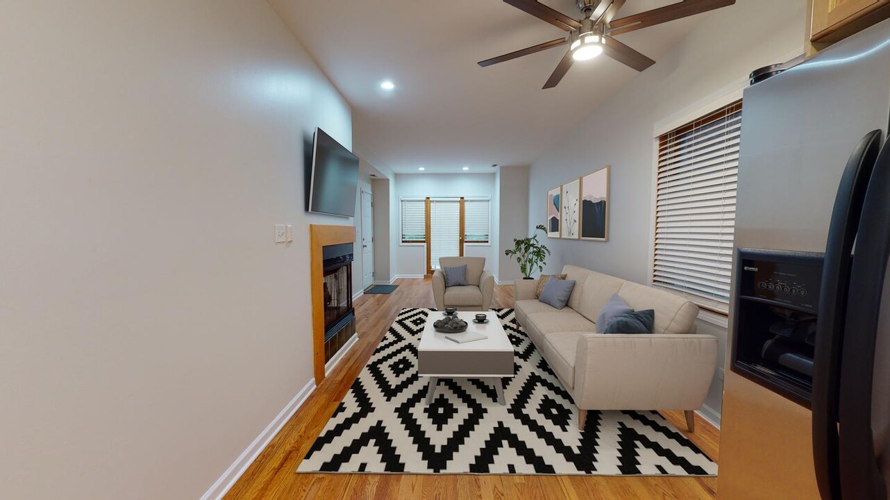 1458 W Cortez St in Chicago, IL - Building Photo