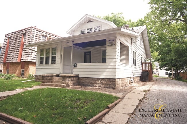 104 E Cherry St, Unit 1