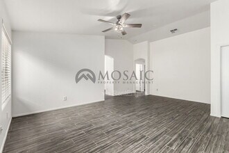 3284 W Five Mile Peak Dr in San Tan Valley, AZ - Building Photo - Building Photo