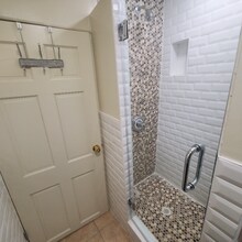 524 Timpson Pl in Bronx, NY - Foto de edificio - Building Photo