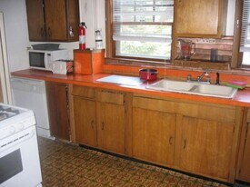 8 Hobson St, Unit 2A in Boston, MA - Building Photo