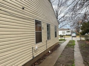 4020 Lisbon St in Fort Worth, TX - Foto de edificio - Building Photo