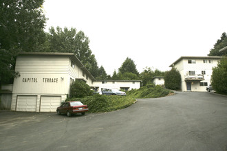 Capitol Terrace in Portland, OR - Building Photo - Building Photo