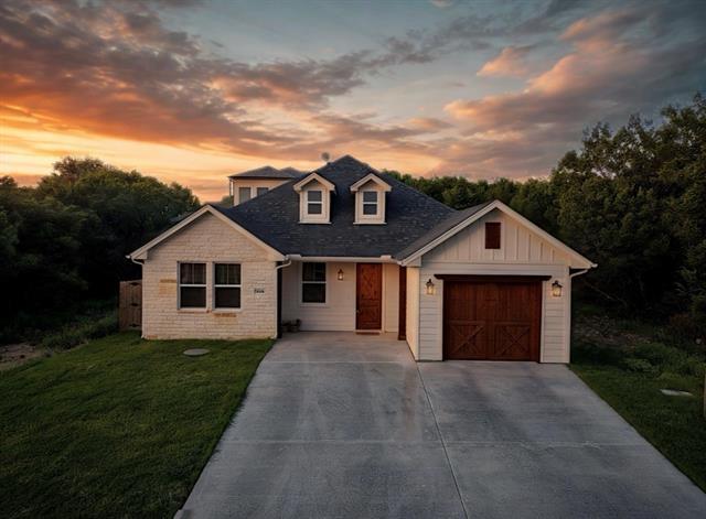 5609 San Jacinto Dr in Granbury, TX - Building Photo