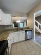6400 Windsor Gate Ln in Charlotte, NC - Building Photo - Building Photo
