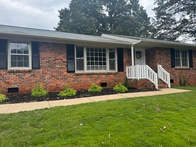 property at 3706 College Park Cir NW