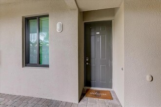 17006 Vardon Ter in Bradenton, FL - Building Photo - Building Photo